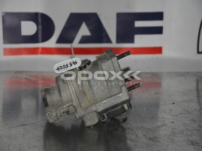 Купить 1455027g в Москве. Кран EBS тормозной главный DAF CF75/85/XF95/105