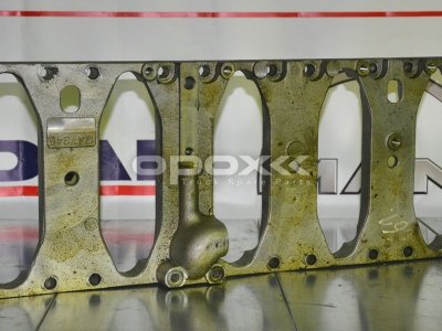 Купить 1747345g в Москве. Проставка под блок ДВС DAF