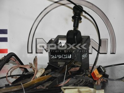 Купить 81523156171g в Москве. Кран ручного тормоза MAN