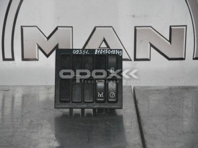 Купить 81617010243g в Москве. Рамка декоративная переключателей MAN