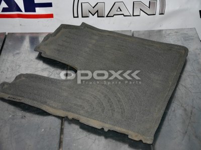Купить 81628600753g в Москве. Коврик левый MAN